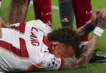 Galatasaraylı Noa Lang sakatlanmıştı, Liverpool reklam panolarını yeniledi