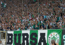 1. Lig'e yükselen Bursaspor 39 bin kombine sattı