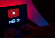 ABD'de sosyal medya bağımlılığı davası: YouTube, 15 yaşındaki gençle uzlaştı