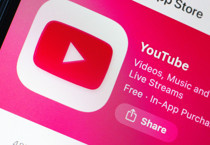 YouTube, hâlâ gençlere yeme bozukluğuyla ilgili videolar öneriyor