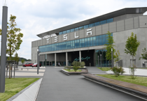 Tesla, yıllardır beklenen Roadster'ı 1 Ekim 2026'da tanıtacak
