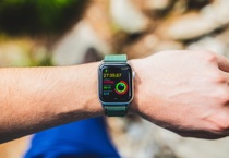Apple Watch'tan farklı olacak: Ekransız sağlık ve fitness cihazı yolda