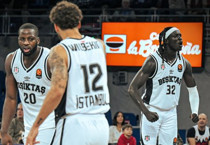 EuroLeague'de Anadolu Efes farklı kaybetti, Beşiktaş İspanya'da kazandı
