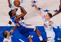 Philadelphia 76ers 29 sayı geriden gelerek kazandı