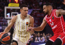 Fenerbahçe Tarfin, deplasmanda Olympiakos'u devirdi