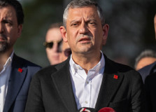 Özgür Özel'e yumruklu saldırı