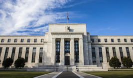 Trump: Fed'in faiz artırması yanlış olur