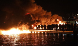 Bodrum'da yedi motoryatın sulara gömüldüğü yangında tahmini zarar 100 milyon doları aşıyor