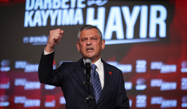 CHP'de "olağanüstü kurultay" hazırlığı: Delegeler imza toplayacak