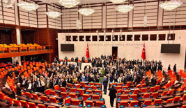 Çerçeve yasa oylamasında AK Parti’den 8 vekil oy kullanmadı