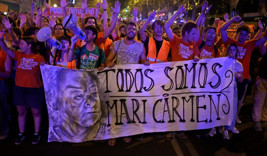 70 yıldır yaşadığı evden polis zoruyla çıkarıldı: Mari Carmen, İspanya'daki konut krizinin sembolü oldu