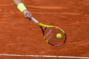 Zverev ve Djokovic, Fransa Açık'ta üçüncü tura çıktı