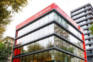 Akbank'tan 2026'nın ilk yarısında 34 milyar 333 milyon lira konsolide net kar
