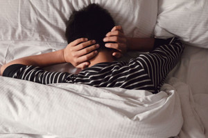 Zamanla kalıcı hale geliyor: Uykusuzluğa ne sebep olur, ne zaman yardım alınmalı?