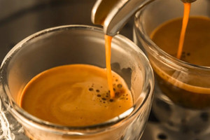 40 yıllık veriler analiz edildi: Günde iki-üç fincan kahve, demans riskini azaltıyor