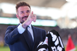 David Beckham İngiltere'nin ilk milyarder sporcusu oldu