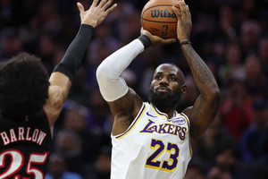 LeBron James maçı domine etti: NBA'de Lakers, 112-108 skorla kazandı