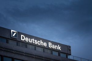 Deutsche Bank'ın üçüncü çeyrek karı beklentileri aştı