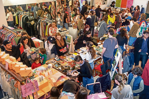 Kıpır kıpır bir çarşı: anababagünü