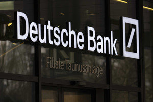 Deutsche Bank'ın Frankfurt ofisinde arama