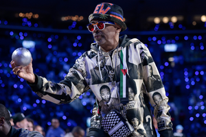 Ünlü yönetmen Spike Lee'den NBA maçında Filistin'e destek