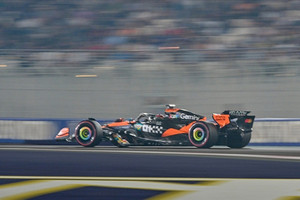 Formula 1'de heyecan Çin'de devam edecek