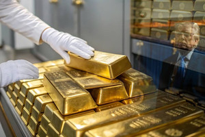 Altın fiyatları Fed kararı öncesi sert düşüşte