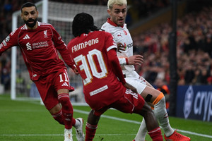 Liverpool'a 4-0 mağlup olan Galatasaray, Şampiyonlar Ligi'ne veda etti