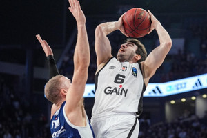 Beşiktaş GAİN, BKT Avrupa Kupası'nda Bahçeşehir Koleji'ni mağlup ederek finale yükseldi