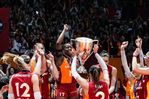Galatasaray Avrupa'da 3 branşta kupa kazanan tek Türk takım oldu