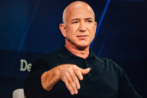 Resmen onaylandı: Jeff Bezos, Liverpool'un yeni ortağı oldu