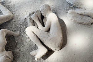 2 bin yıl sonra ortaya çıktı: Pompeii’de bir doktorun son anları