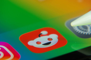 META'nın, Reddit hisselerini çökerten hamlesi: Forum test aşamasına geçti