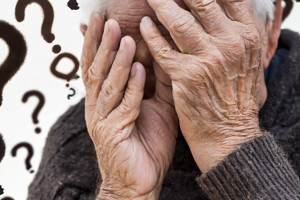 Bilim insanlarından yeni araştırma: Alzheimer'ın ilk belirtisi hafıza kaybı olmayabilir