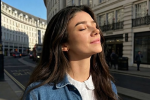 Hollywood'da bir ilk: Başrolü yapay zekaya emanet ettiler