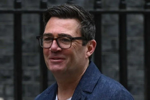 Andy Burnham'ın Manchester'dan başbakanlığa uzanan öyküsü
