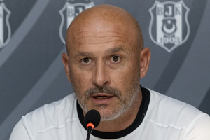 Beşiktaş Teknik Direktörü Italiano'dan Midtjylland yorumu: Nasıl bir takıma karşı olduğumuzu biliyoruz