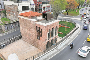 Haliç Sanat’ın 3 mekanında belleğin izinden sergiler