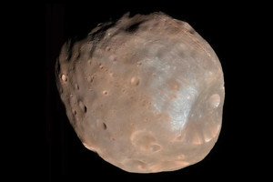 Mars'ın uydusu Phobos bir uzay gemisi mi?