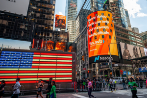 Nasdaq'da yeni zirve, petrol fiyatlarında düşüş