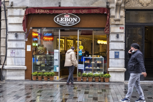Beyoğlu’nun tarihi pastanesi Lebon geri dönüyor