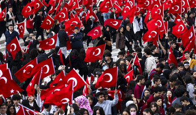 Tarih, demokrasi ve Türkiye