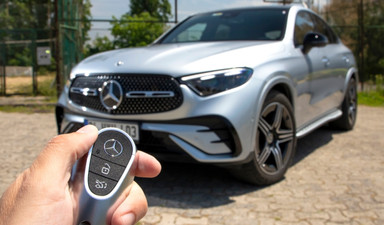Mercedes-Benz’in araç başına kârı 5.300 euro Maliye’nin araç başına aldığı vergi 50 bin euro