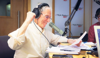 Açık Radyo yayına kesintisiz devam edecek