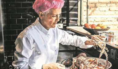 Roma’nın Michelin’li tek kadın şefi Bowerman: İnsanlara elle yemek yedirdim deli olduğumu düşündüler