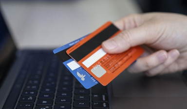 Kredi kartı büyümede şişkinlik mi yarattı?