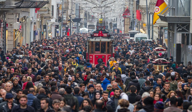 Bitmeyen gerilim: Batı’ya mı yoksa Doğu’ya mı döneceğiz?