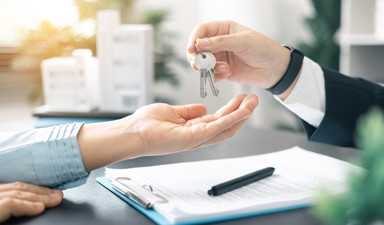 Altın ve konut alırım gerisinden anlamam