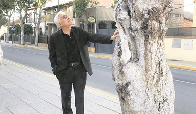 Zülfü Livaneli: Granada’da bir dikili ağacımız var artık