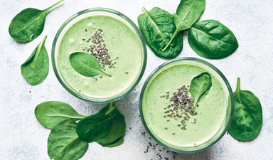 Baharatlı yeşil süper smoothie